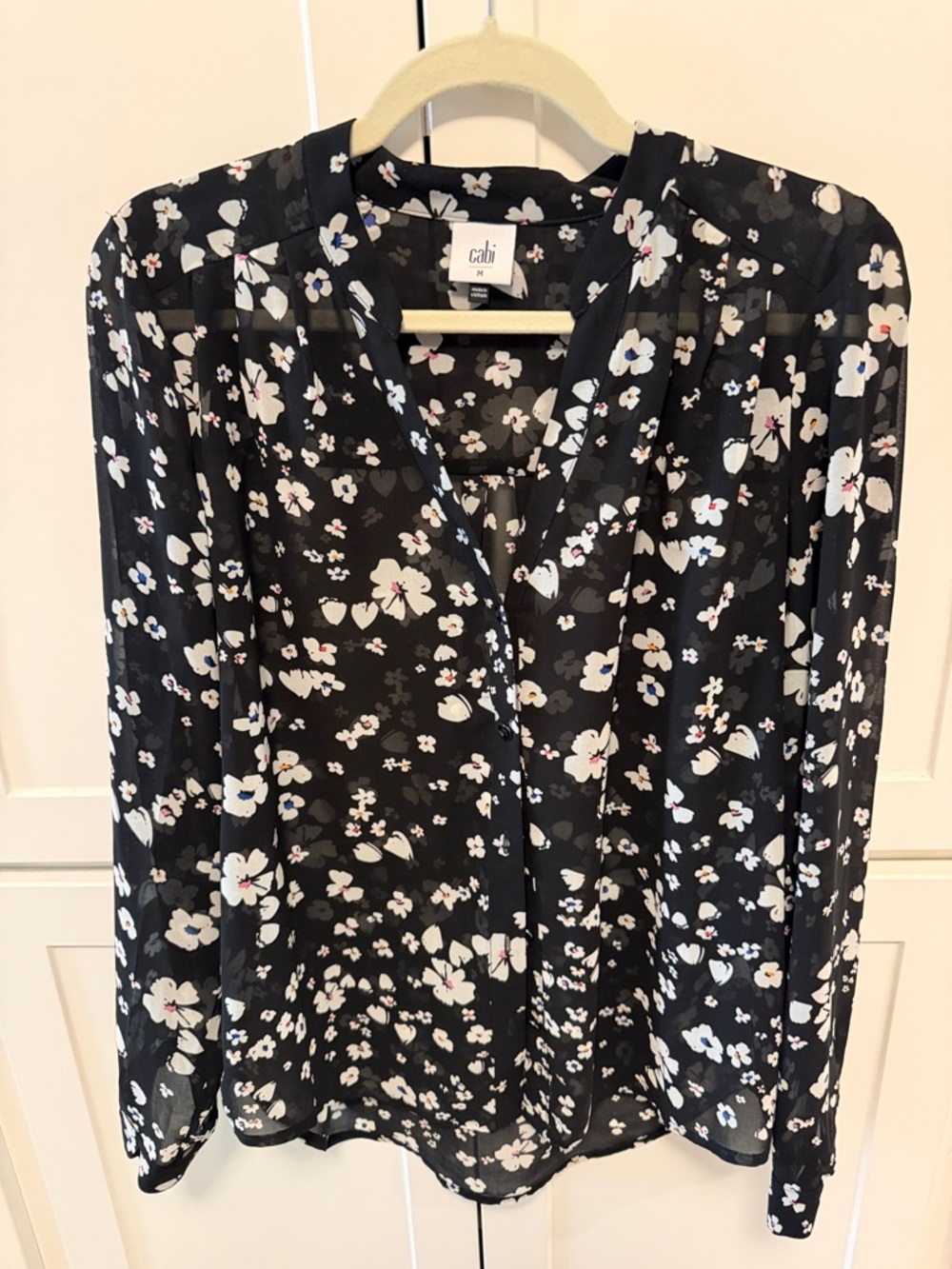 Black Floral V-Neck Long-Sleeve Women's Blouse